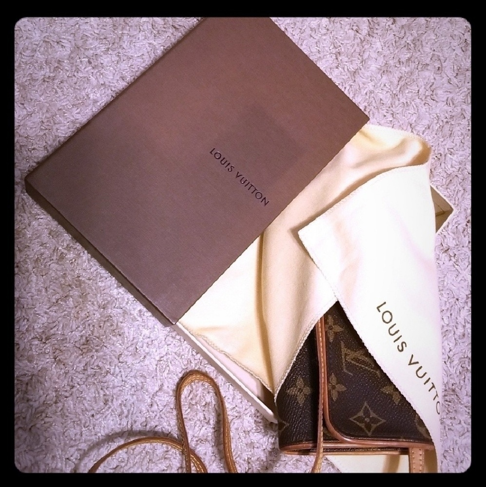 Louis Vuitton cross body